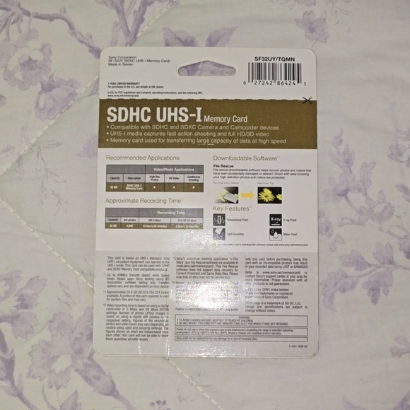 Sony 32GB SDHC UHS-I memory card - Picture 2 of 2